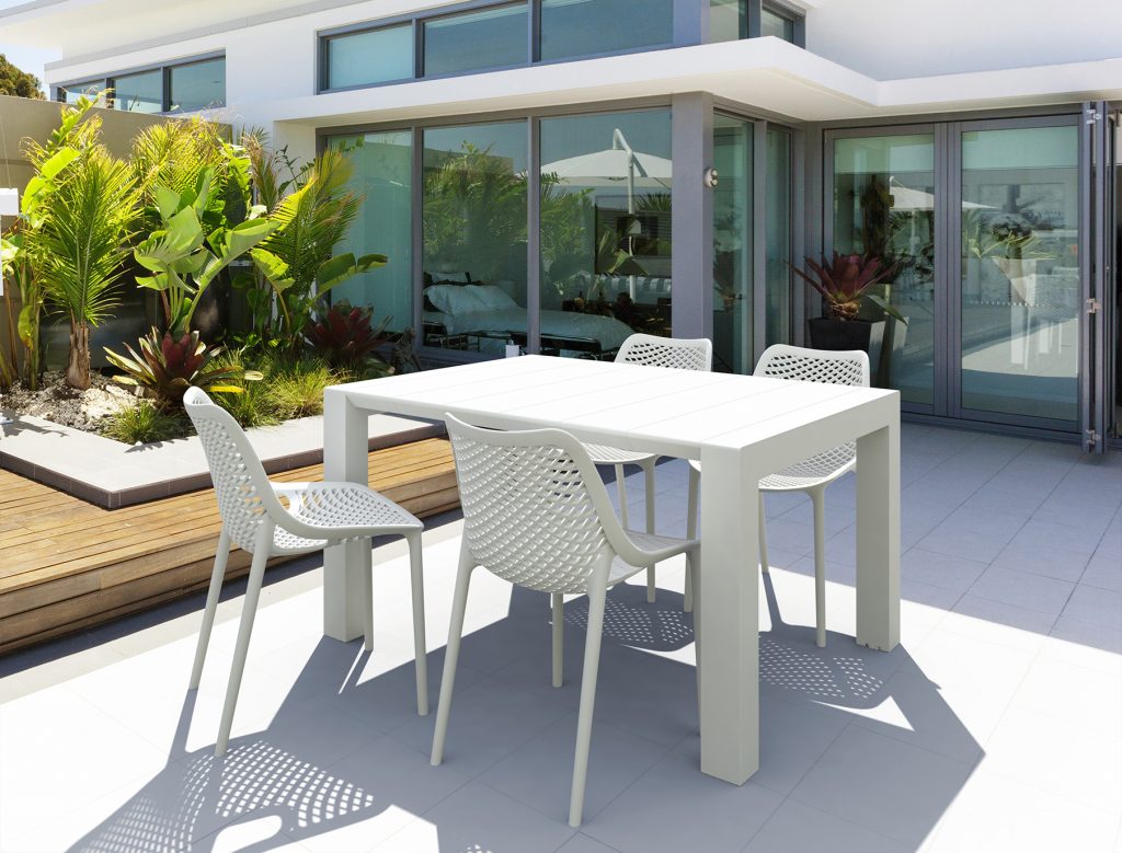 Vegas Outdoor Extendable Table 1000-1400mm colour WHITE available to order now!
