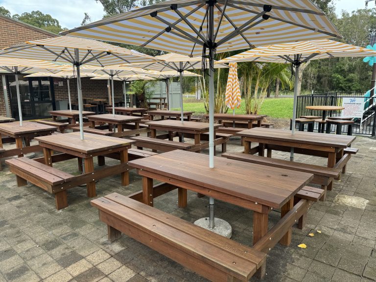 Spotted Gum Picnic Settings